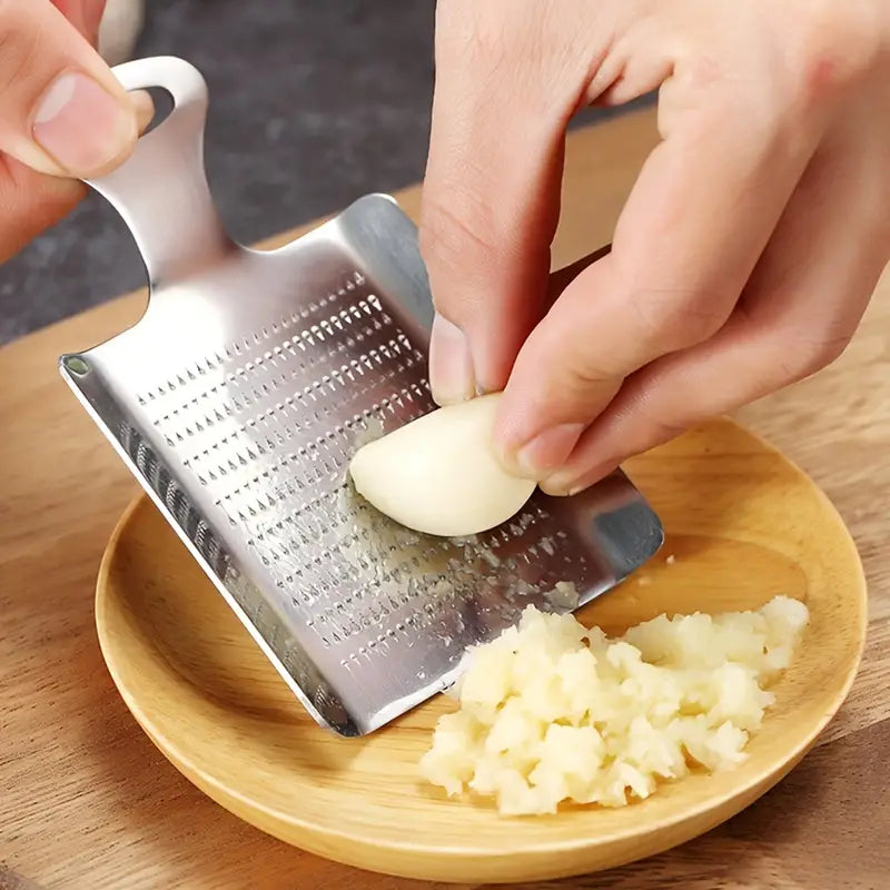 Stainless Steel Garlic Grater And Vegetable Grinder